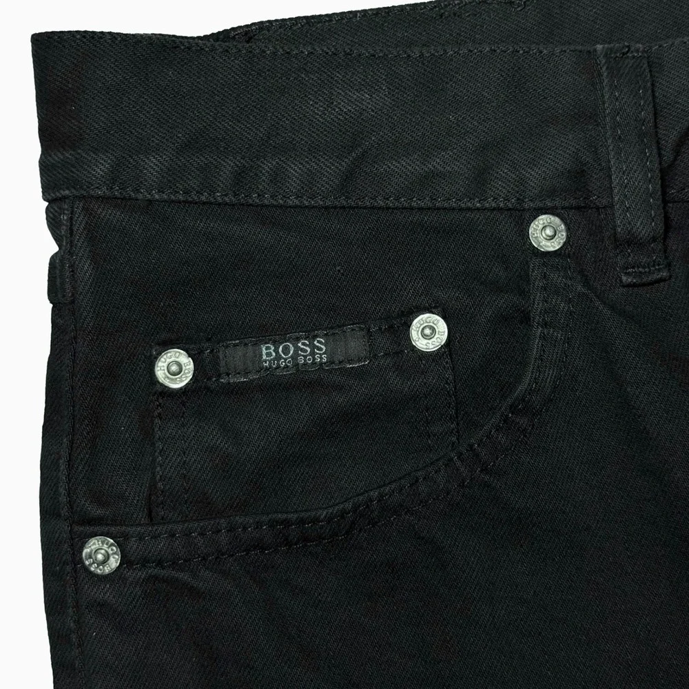 Vintage Hugo Boss Arkansas Straight Leg Jeans Mens 34x32 Made in Italy NWT Y2K